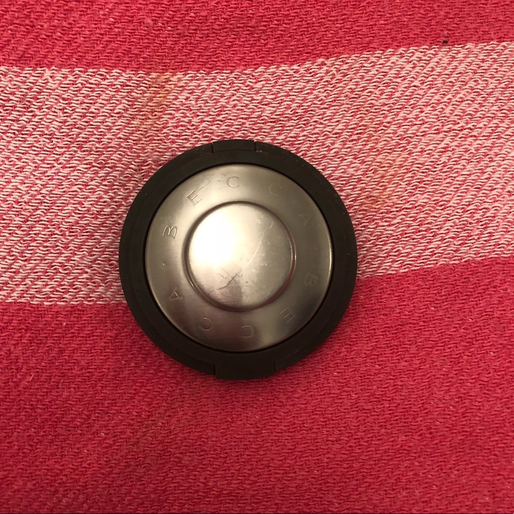 BECCA Cosmetics Champagne POP